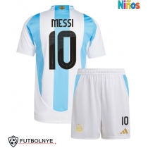 Camiseta Argentina Lionel Messi #10 Primera Equipación para niños Copa America 2024 manga corta (+ pantalones cortos)